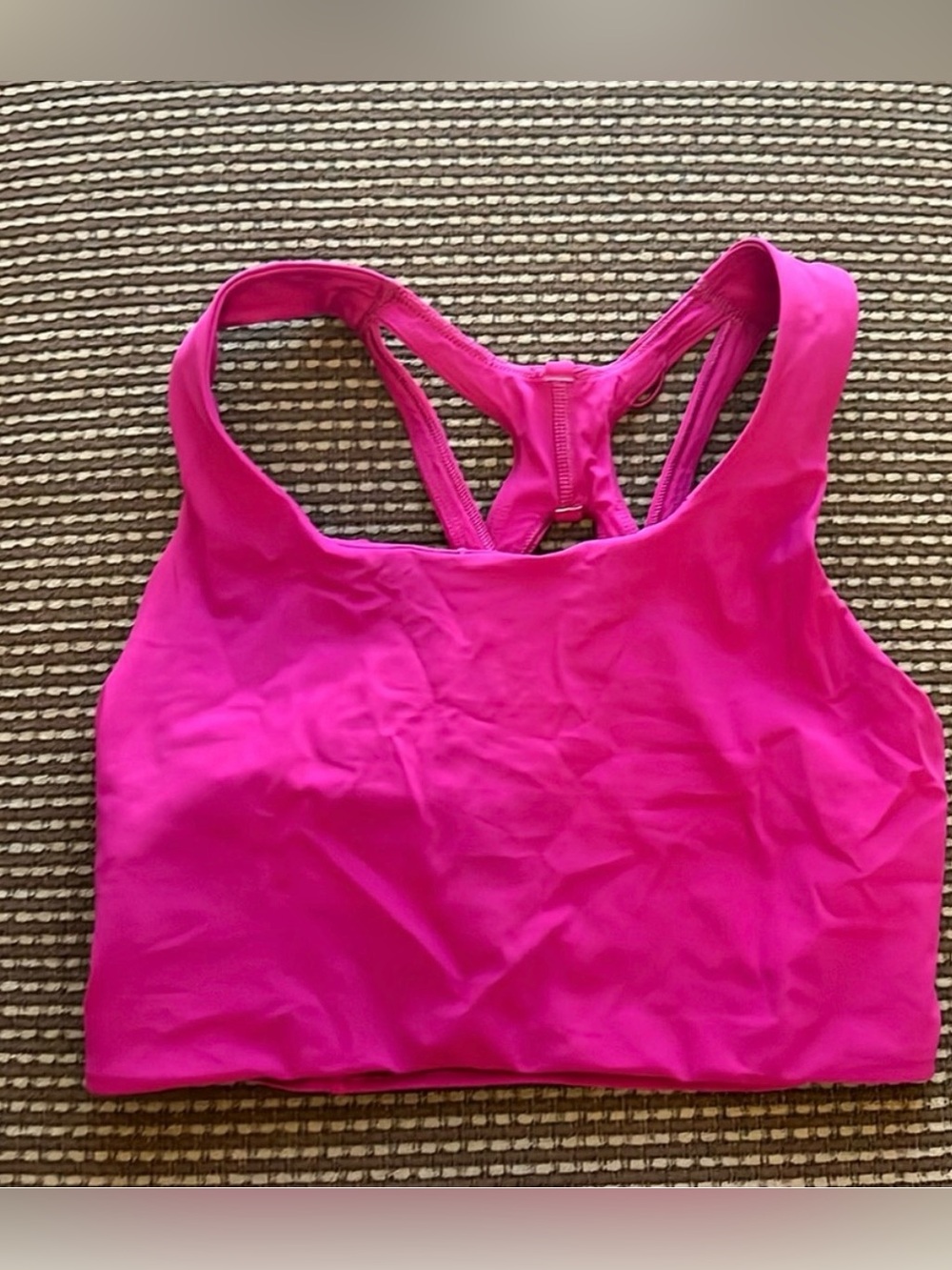 EUC Lululemon Stash it Bra size 6 Ripened Raspberry